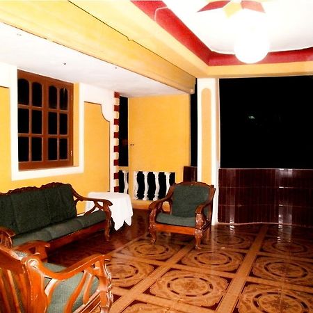Yellow House Hotel Calangute Buitenkant foto